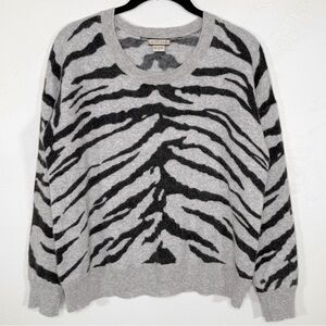 Amicale 100% Cashmere Tiger Stripes Animal Print Crew Neck Sweater